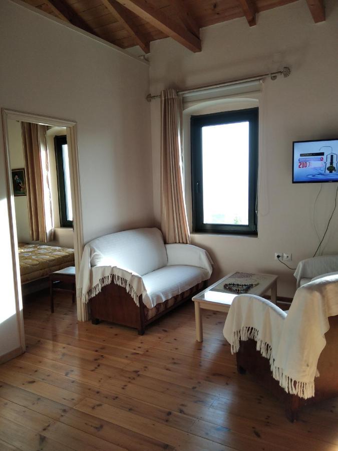 Ferienhaus Soubassis House Elíka